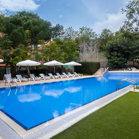 Отель Abba Garden Эсплугес-де-Льобрегат