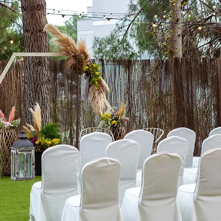 Abba Garden Отель Эсплугес-де-Льобрегат