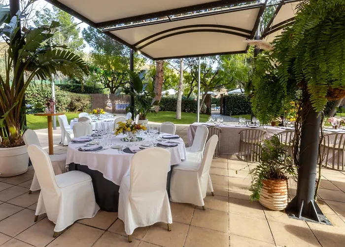 Abba Garden Hotel 4*
